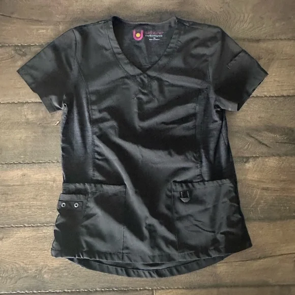 Black Urbane scrub top size small - Picture 1 of 2